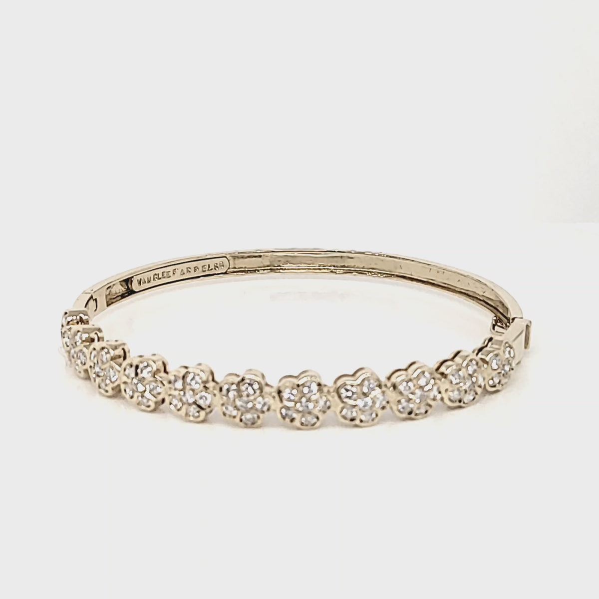 Van Cleef & Arpels 18K Yellow Gold 11 Motif Diamond Trefle