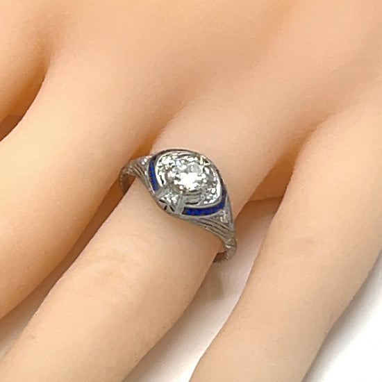 Platinum Art Deco Diamond Engagement Ring