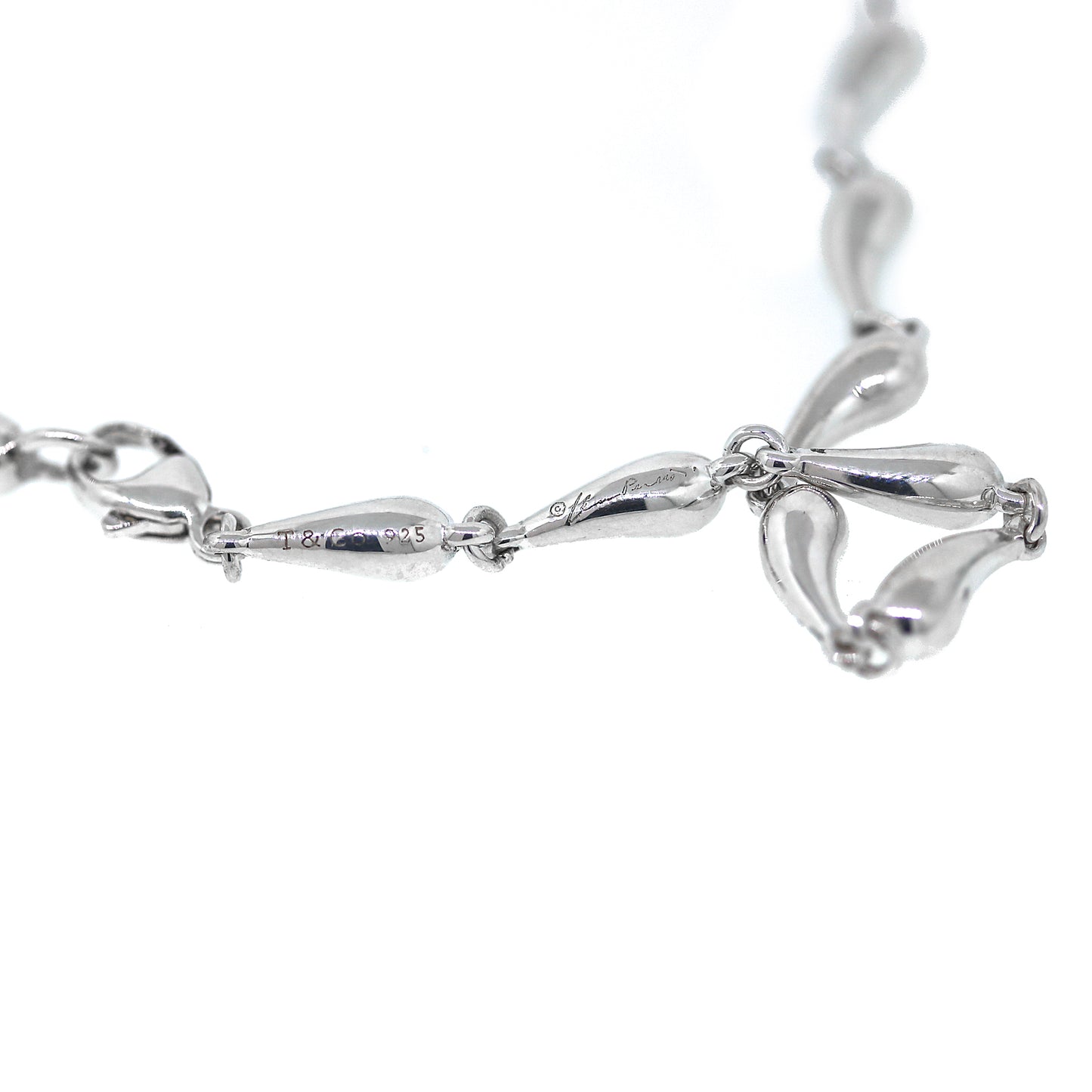 Tiffany &  Co. Elsa Peretti Mini Teardrop Necklace in Sterling Silver