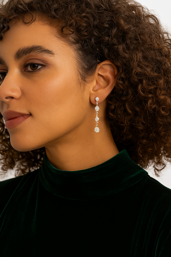 14kt White Gold Dangle Diamond Earrings