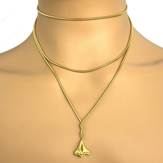 Tiffany and Co. Vintage Bone End Long Lariat Necklace in 18k Yellow Gold
