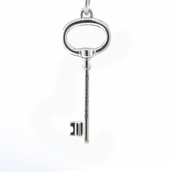 Load image into Gallery viewer, Tiffany and Co. Keys Necklace in Sterling Silver
