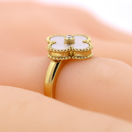 Load image into Gallery viewer, Pre-Owned Van Cleef and Arpels Vintage Alhambra Mother of Pearl Ring

