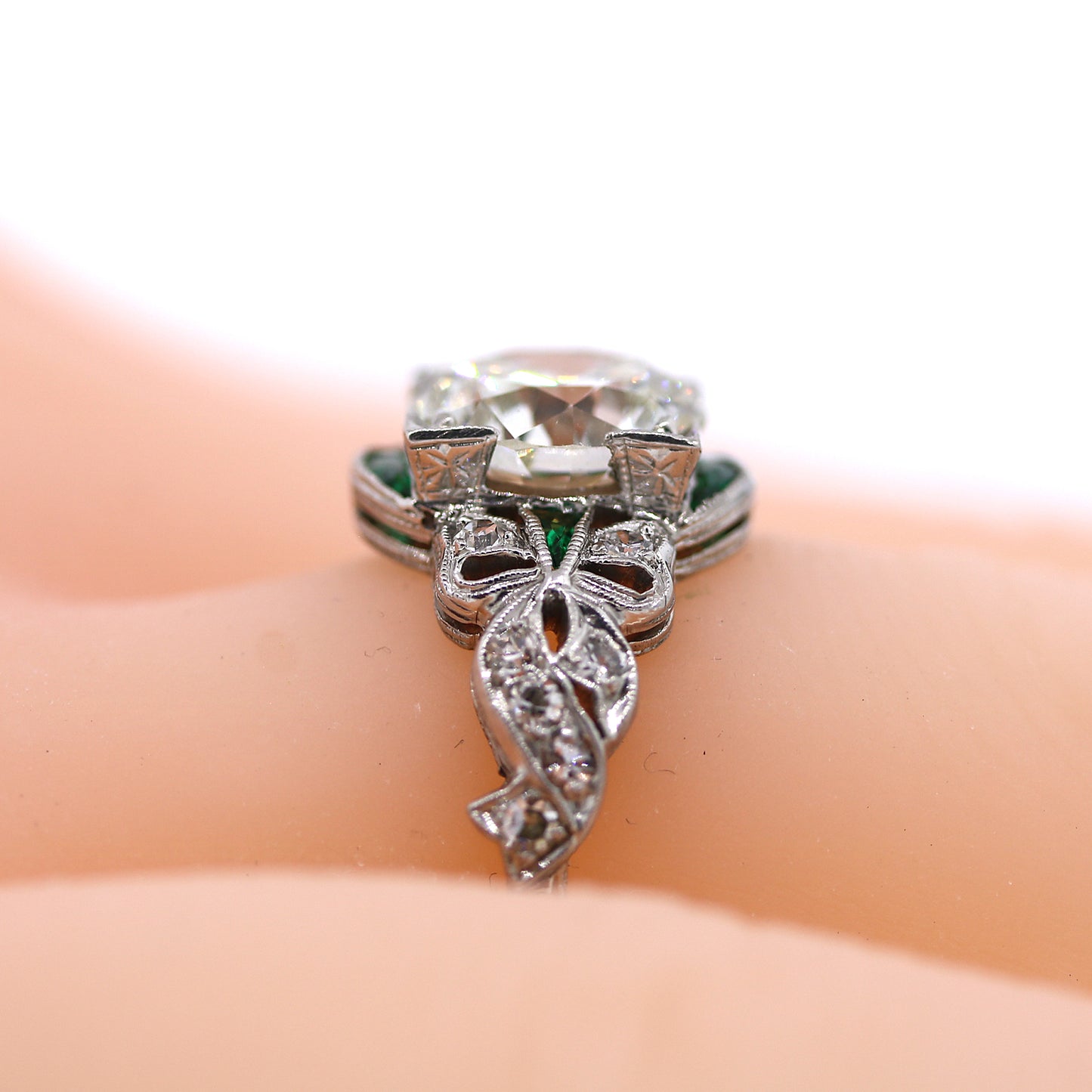 Platinum Art Deco Round Diamond Engagement Ring Size 6.25