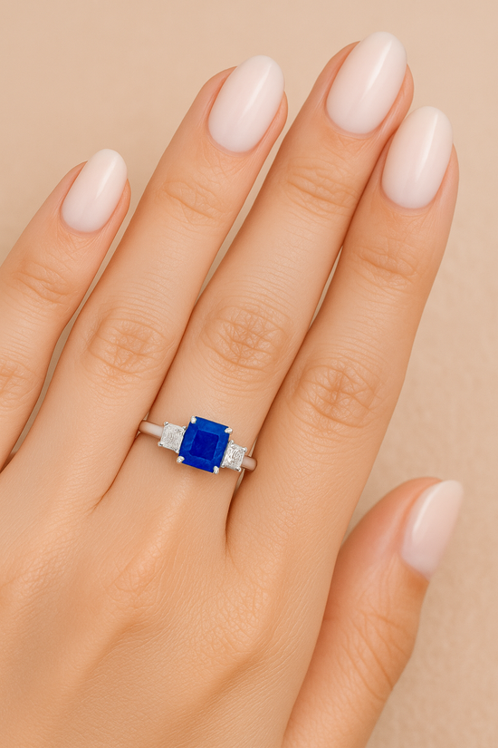 18kt White Gold Sapphire and Diamond Ring