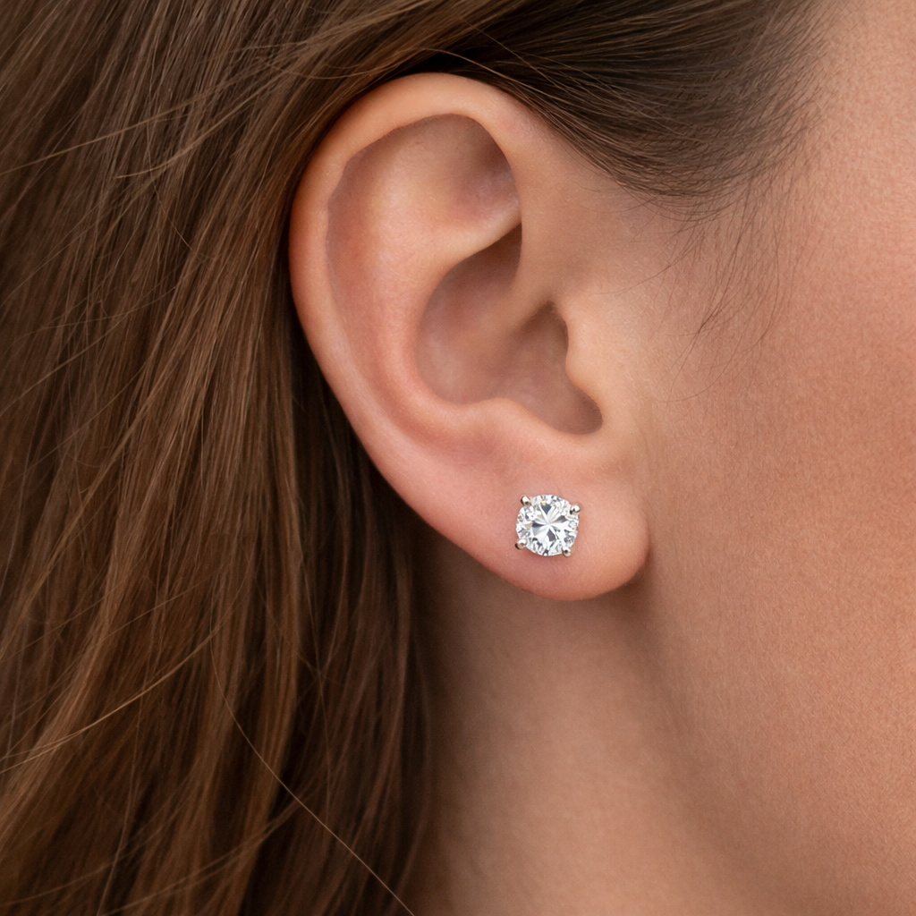  Classic 14k White Gold Diamond Studs Earrings