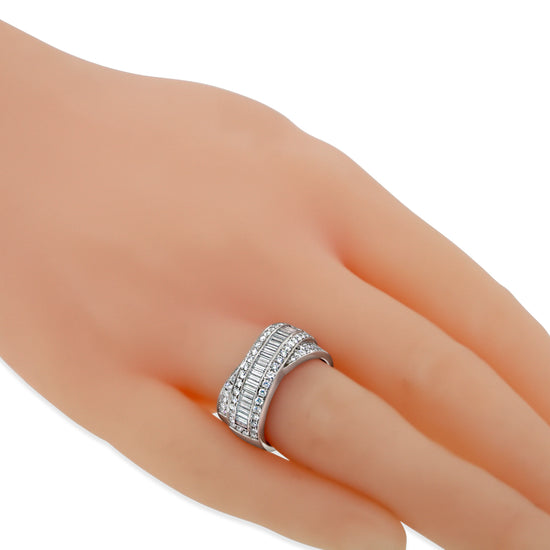 18kt White Gold Baguette and Round Diamond Band by Diva