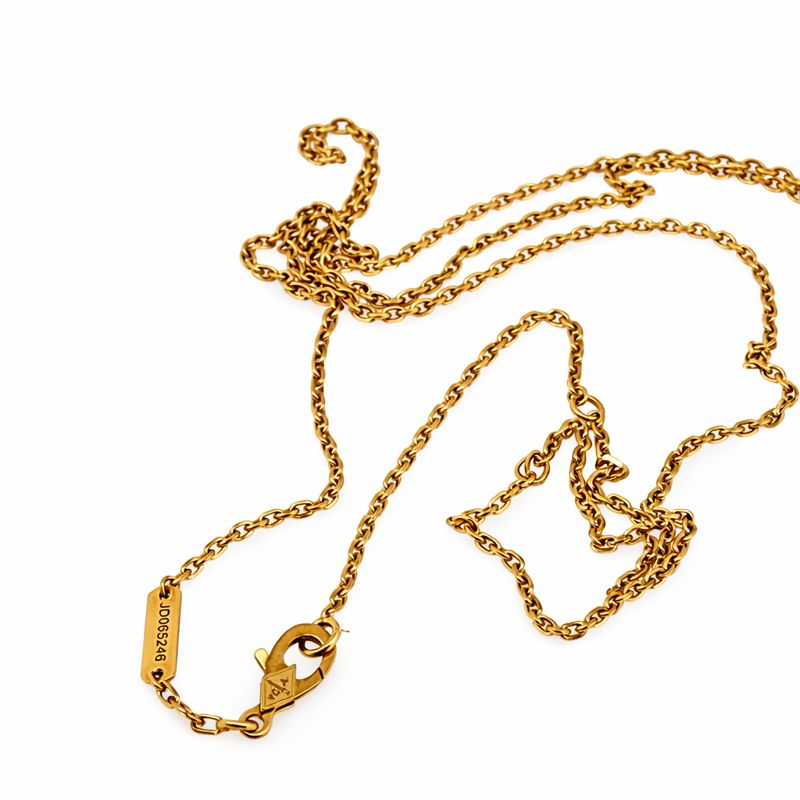 Van Cleef and Arpels Magic Alhambra Long Necklace 1 Motif