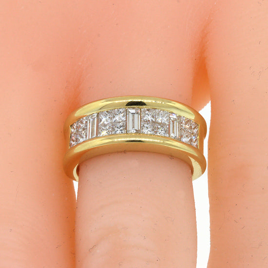 Load image into Gallery viewer, Baguette and Princess Cut Diamond Wide Band Ring
