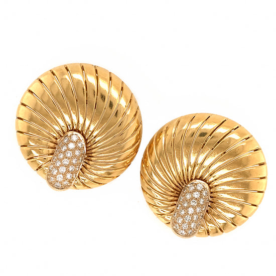 Demner 18k Yellow Gold Shell Diamond Earrings