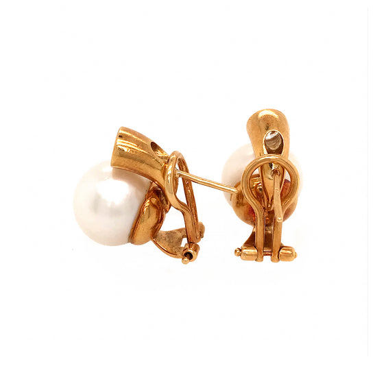 South Sea Pearl and Diamond Earrings set in 18kt Yellow Gold