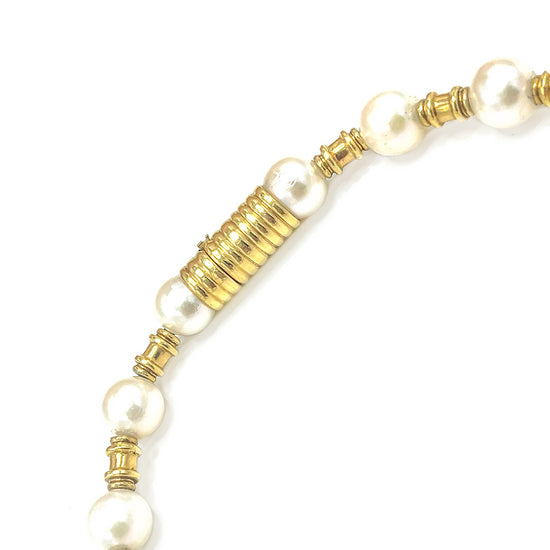 Load image into Gallery viewer, 18k Yellow Gold Pearl Necklace
