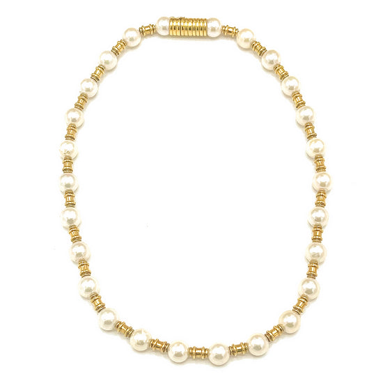 18k Yellow Gold Pearl Necklace