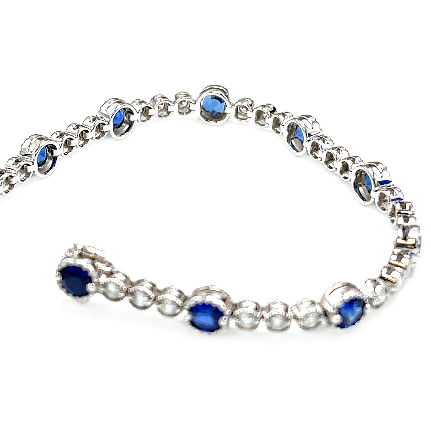 Load image into Gallery viewer, 18 kt White Gold Sapphire and Diamond Bracelet
