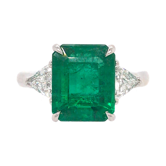 18k White Gold Emerald and 2 Trillion Diamond Ring