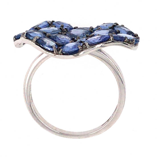 Load image into Gallery viewer, 18k White Gold Blue Sapphire and Diamond Wavy Ring

