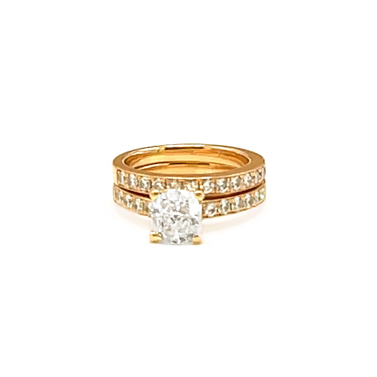 HRD Certified Cushion-Cut Diamond Engagement Ring and Wedding Band Set