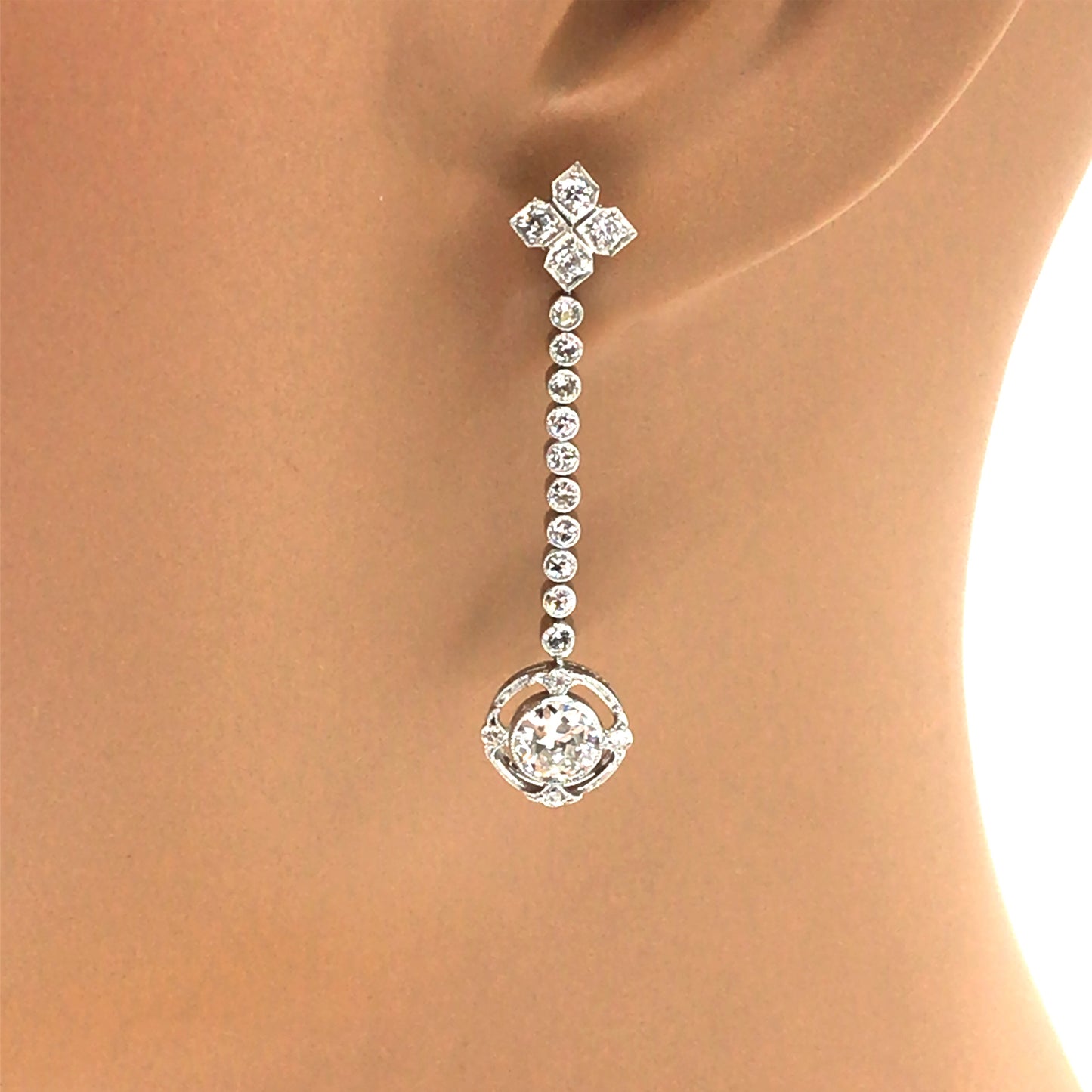 Load image into Gallery viewer, Platinum Art Deco Drop Diamond Earrings
