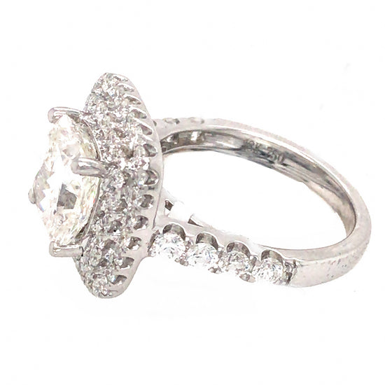 18k White Gold 3.04 ct Radiant Cut Diamond Engagement Ring