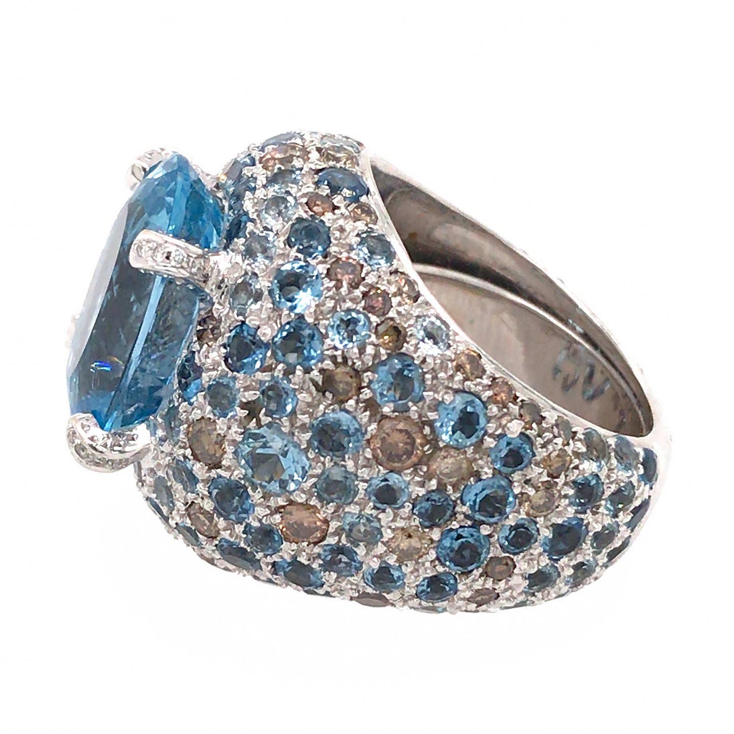 18k White Gold Aquamarine and Diamond Cocktail Ring
