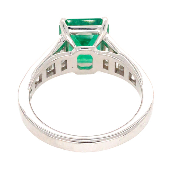 18k White Gold Emerald Asscher cut and Diamond Ring
