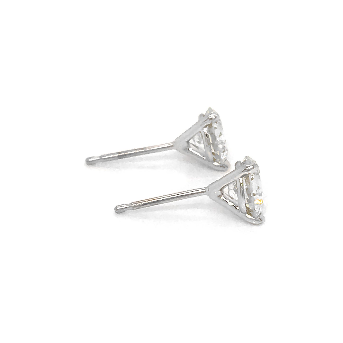 Classic Platinum Diamond Stud Earrings 