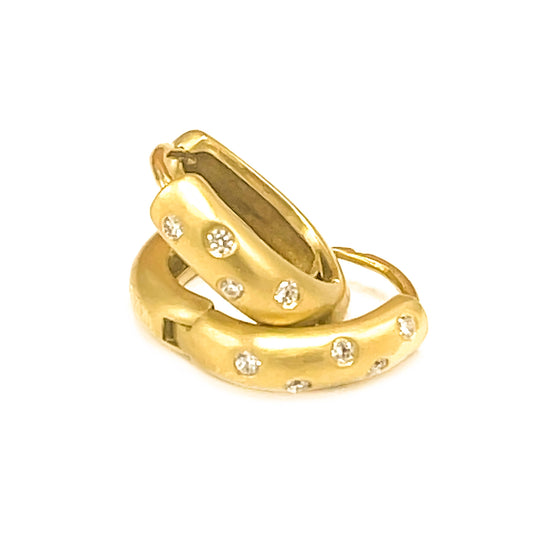 Load image into Gallery viewer, Classic Solid Gold Diamond Hoop Earrings
